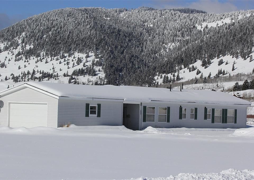 1st image of 223 Fishing Ln