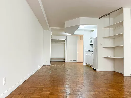 Rented by Green Manzana LLC | media 21