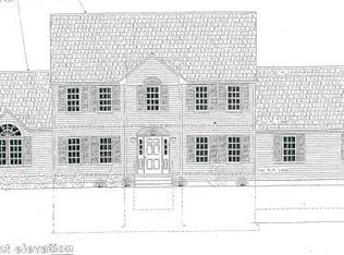 3 Groton Rd, Westford, MA 01886