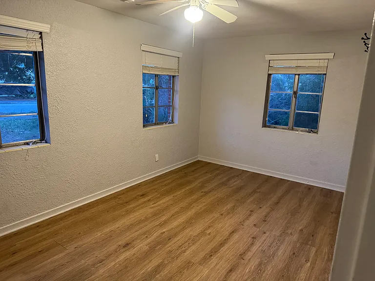 3154 Peach Dr — Photo 7