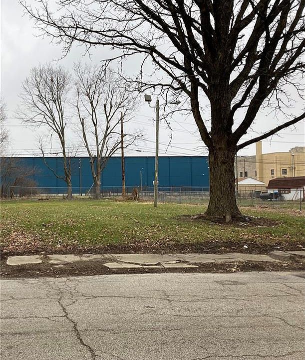 1st image of 2035 Columbia Ave