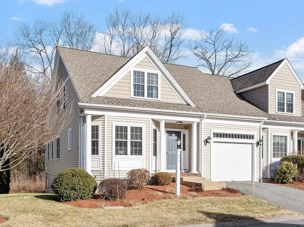 555 Red Tail Way Unit 555, Lancaster, MA 01523
