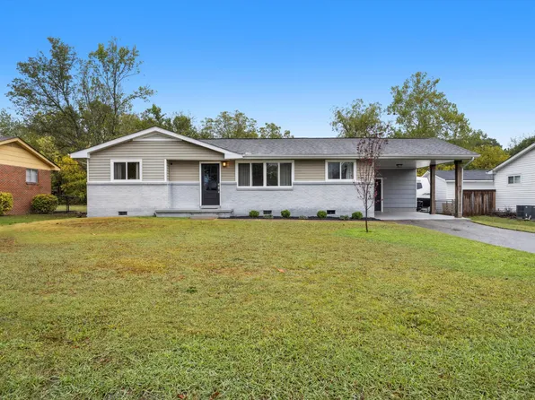 189 Greenfield Dr, Rossville, GA 30741