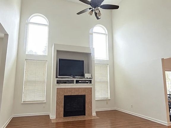 3rd image of 5814 Bluestem Ct