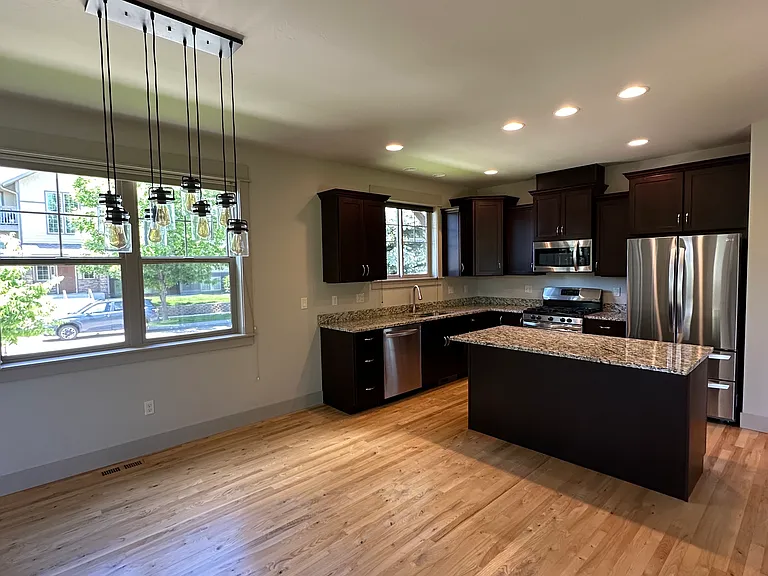 4435 Bembrick St — Photo 10