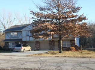 1408 NW Cardiff Dr, Blue Springs, MO 64015