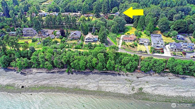 2nd image of 663 Vesper Way
