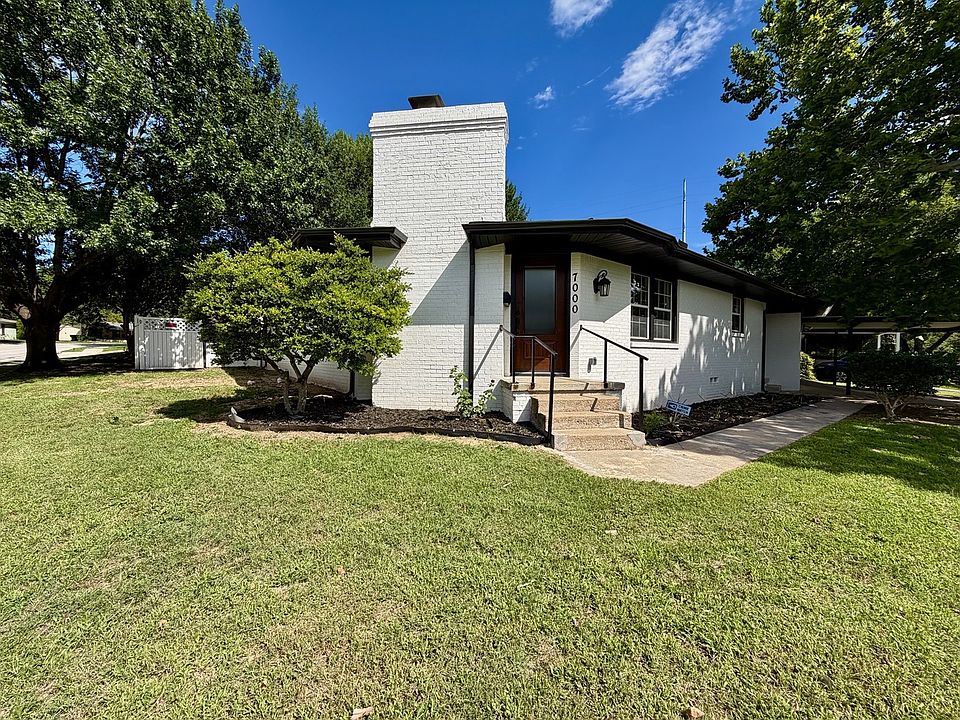 1st image of 7000 Park Place Dr