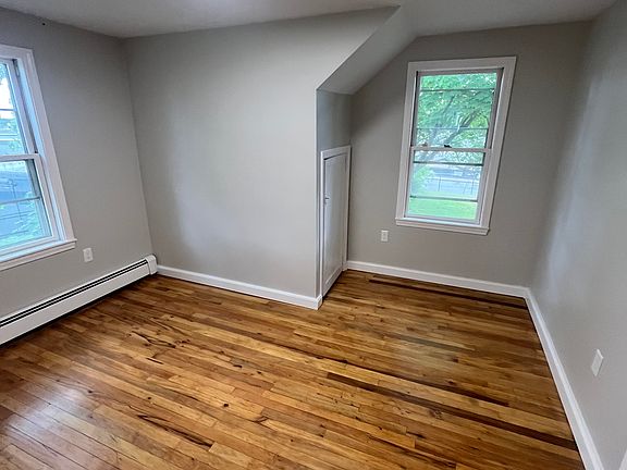 4th image of 21 Wareham St #2