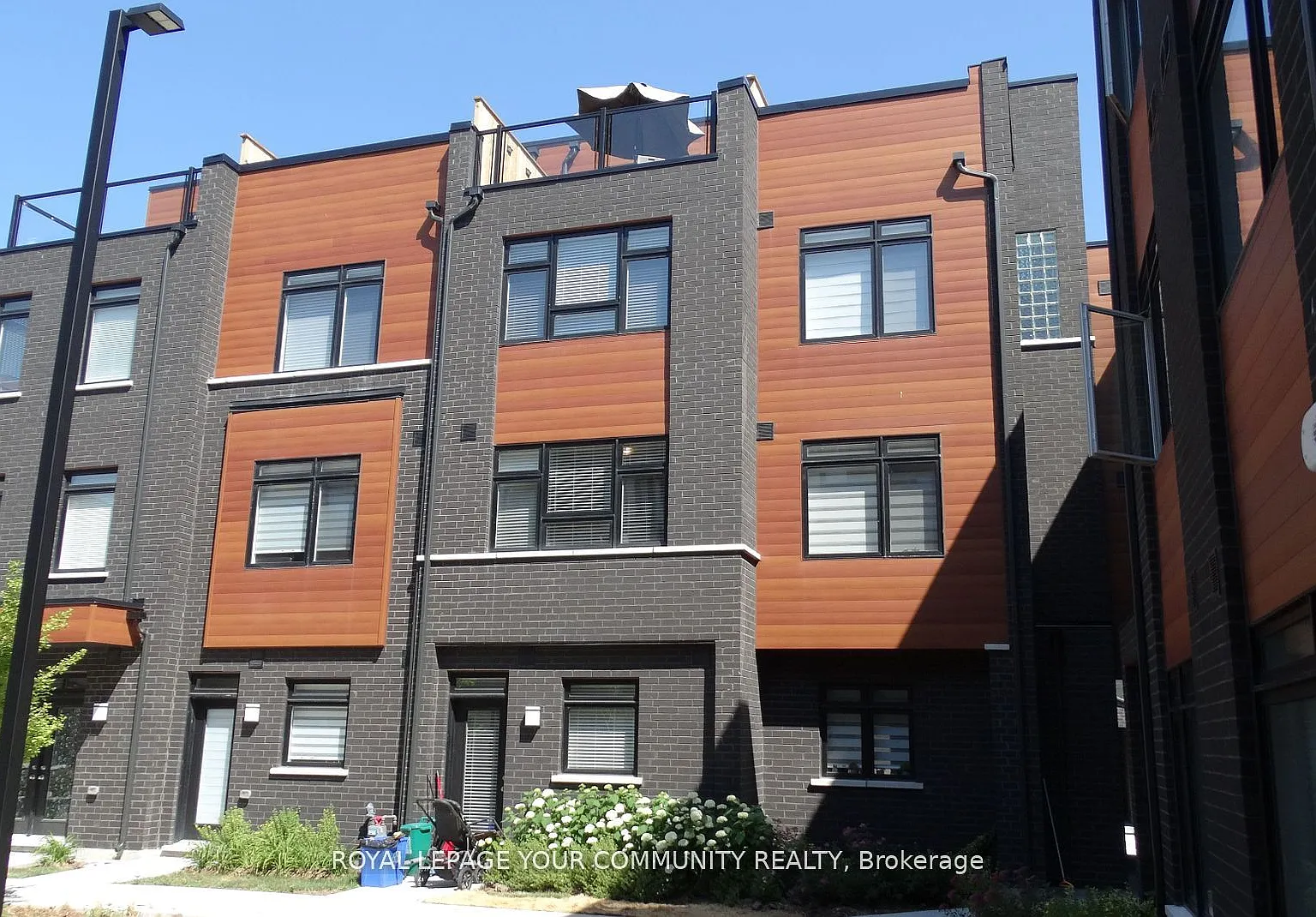 3 bed, $3,200 — Photo 1