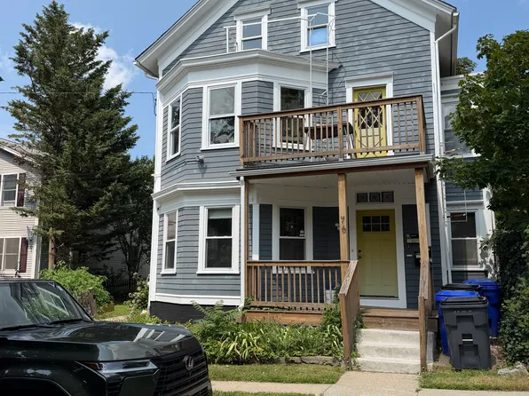 76 Locust St Floor 3, Providence, RI 02906