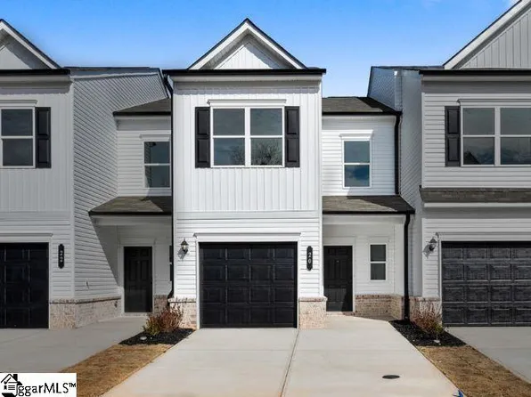 20 Lone Cypress St, Travelers Rest, SC 29690