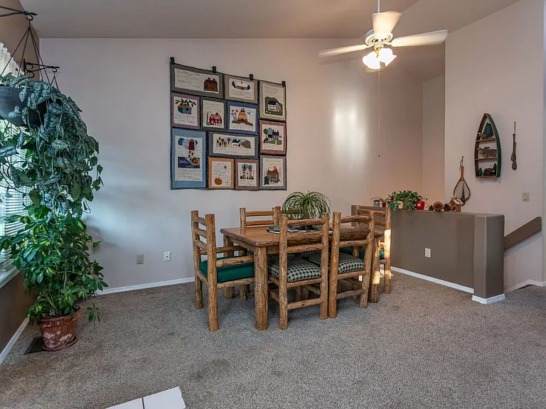111 Iveystone Ct — Photo 4
