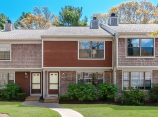 195 Falmouth Rd APT 19B, Mashpee, MA 02649