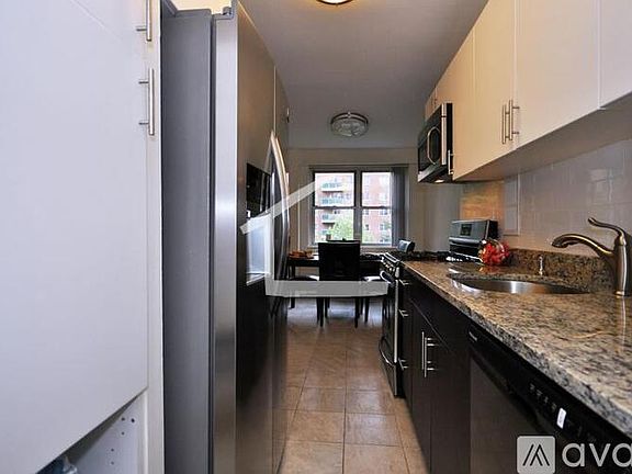 5th image of 170 Freeman St #732