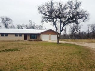 5266 Fm 713, Lockhart, TX 78644