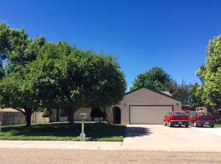 2032 N Carlton Ave, Liberal, KS 67901