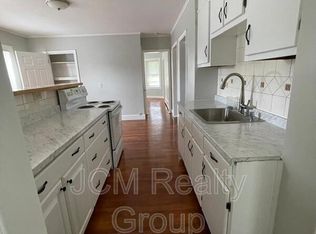 10 Water St, Attleboro, MA 02703