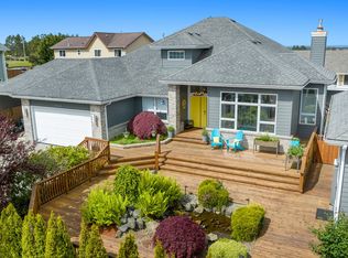 1946 Arthur St, North Bend, OR 97459