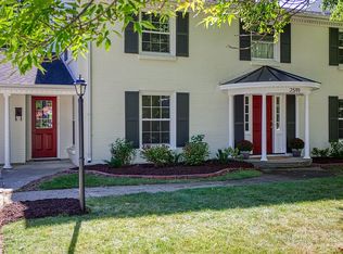 2591 Beaumont St, Green Bay, WI 54301