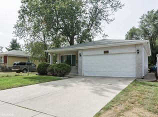 950 Greenbay Ave, Calumet City, IL