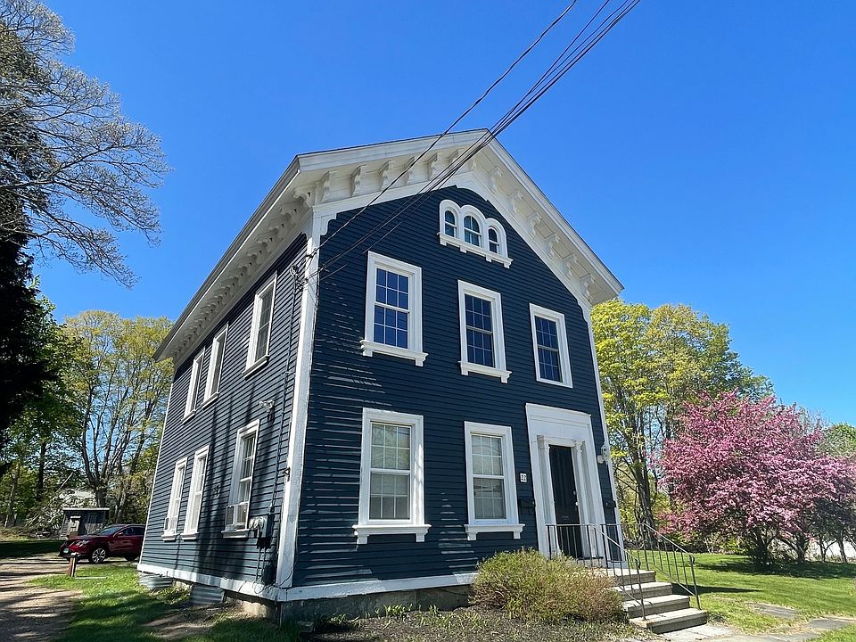 2nd image of 22 West High Street