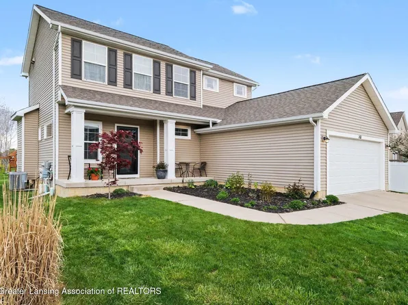 1161 Bluestem Ct, Owosso, MI 48867