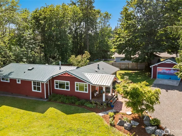 18971 Park Boulevard NE, Suquamish, WA 98392
