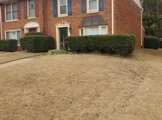 6109 Queen Anne Ct, Norcross, GA 30093