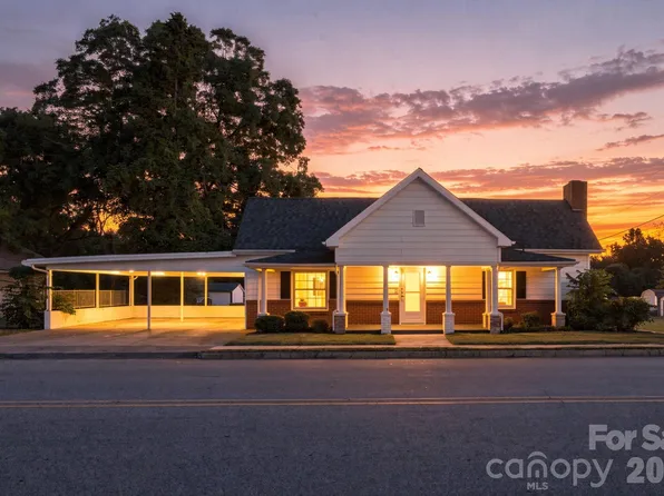 235 S Main St, Shelby, NC 28152