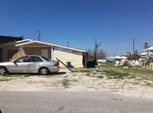 105 14th St, Mexico Beach, FL 32456
