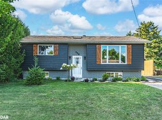 326 McNicoll St, Tay, ON L0K1R0