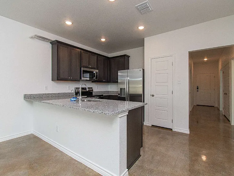 3903 American Elm Dr #A — Photo 9