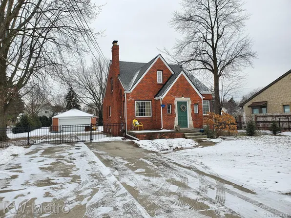11324 E Thirteen Mile Rd, Warren, MI 48093