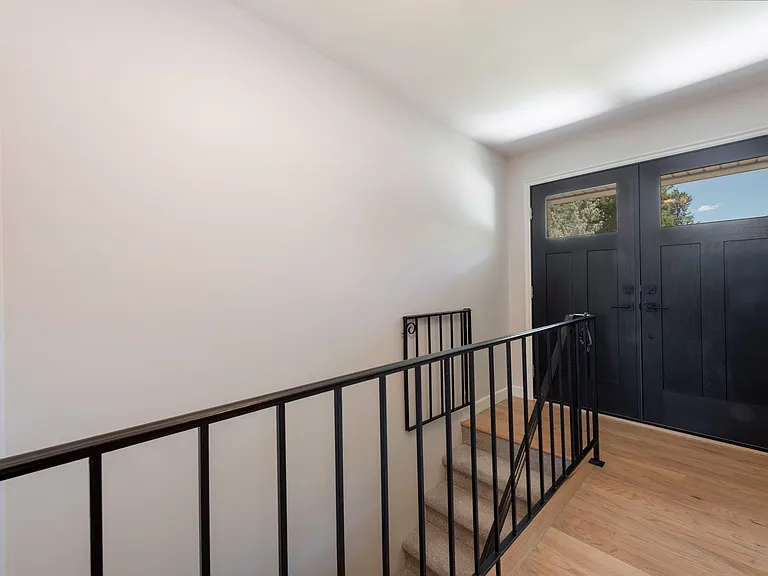 1362 S Embassy Way — Photo 8