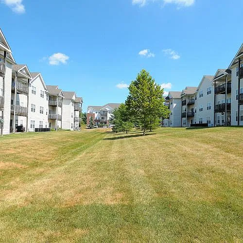 100 N Barrett Ln — Photo 10