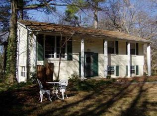 1075 Azalea Cir, Marietta, GA 30062