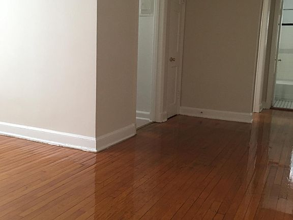2nd image of 1210 N Quinn St APT 122
