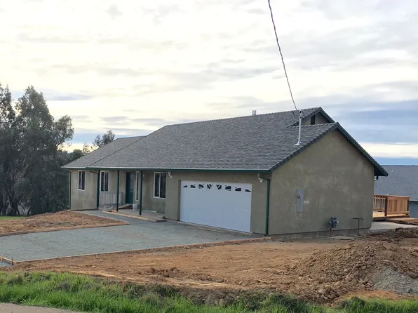 2526 Hartvickson Ln, Valley Springs, CA 95252