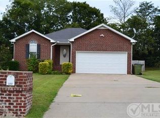 925 Chaparral Dr, Lebanon, TN 37087