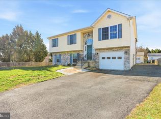 54 Coriander Way, Bunker Hill, WV 25413