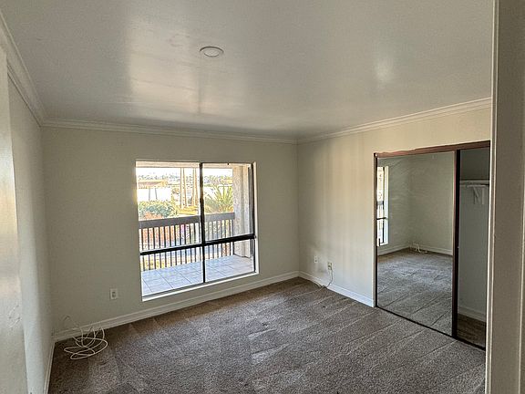 4th image of 447 Herondo St Unit 310