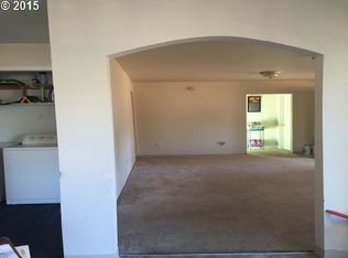 6712 SE Hazel St, Portland, OR 97206