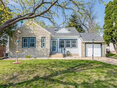 1024 Staub Ct NE, Cedar Rapids, IA, 52402