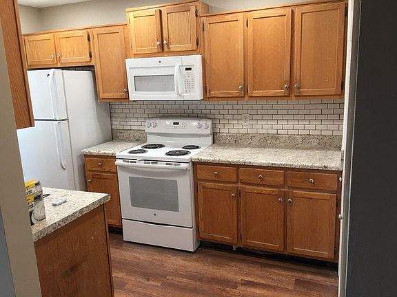4th image of 10335 Walden St #A-4
