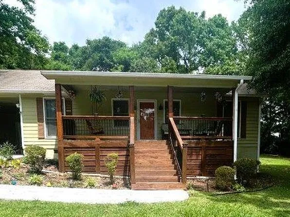 4480 Wood Hollow Ct, Douglasville, GA 30134