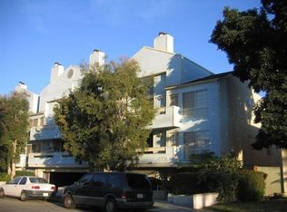 11930 Avon Way APT 102, Los Angeles, CA 90066