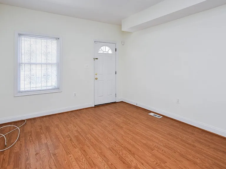 1651 Gales St NE — Photo 3