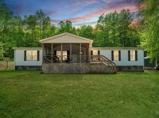146 Victory Ct SE, Floyd, VA 24091
