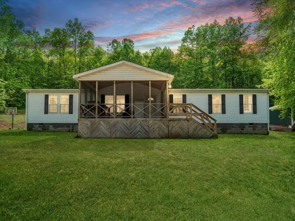 146 Victory Ct SE, Floyd, VA 24091